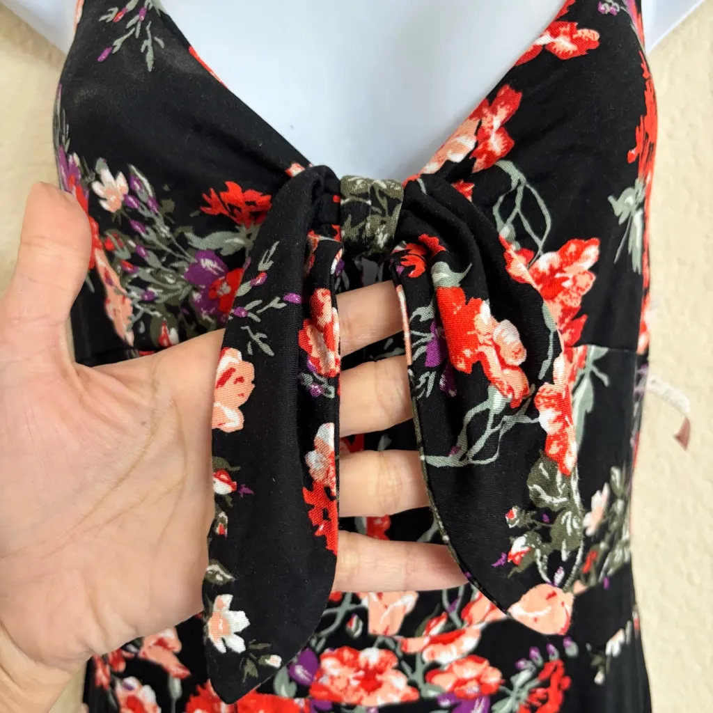 BONGO Floral Halter Jumpsuit - Black and Red - Image 4