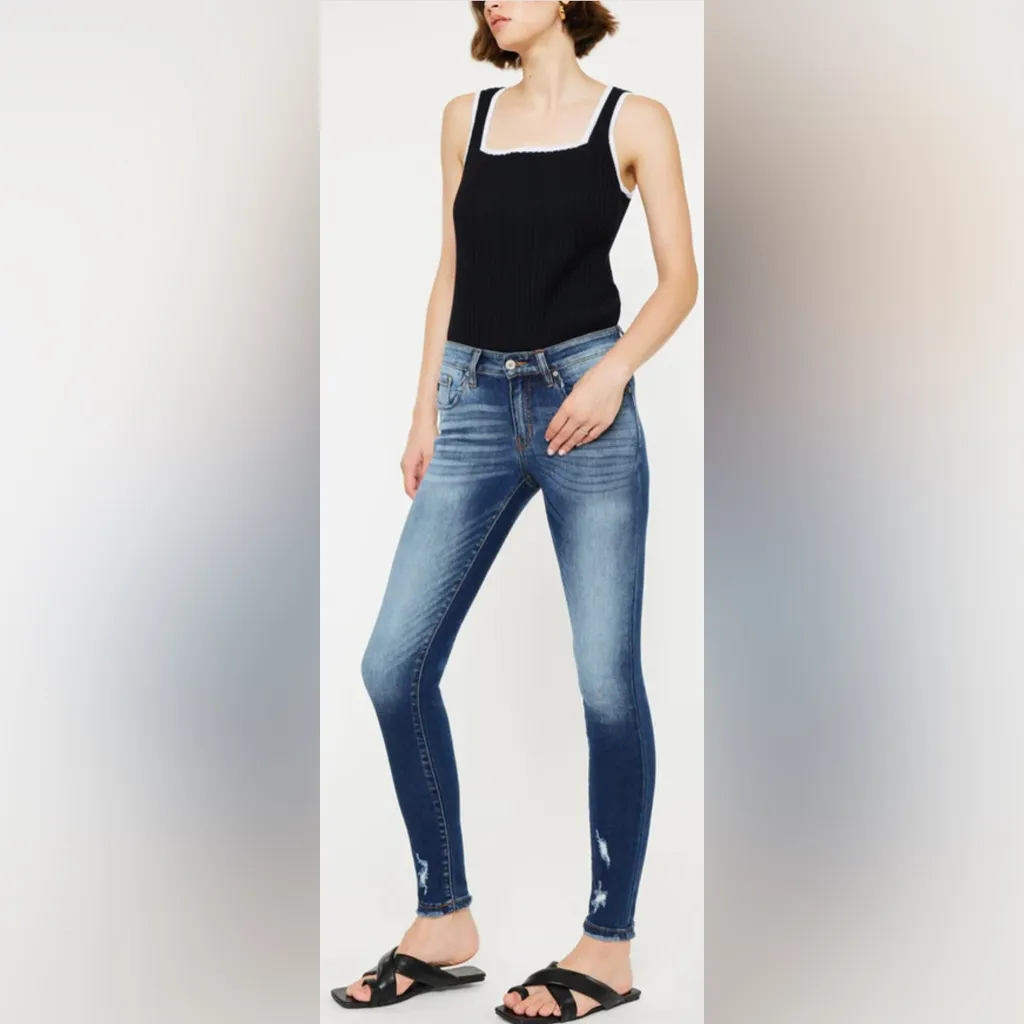 KanCan‎ Women’s Molly Mid Rise Lightly Distressed Super Skinny Jeans Size 15/31 Blue - Image 13