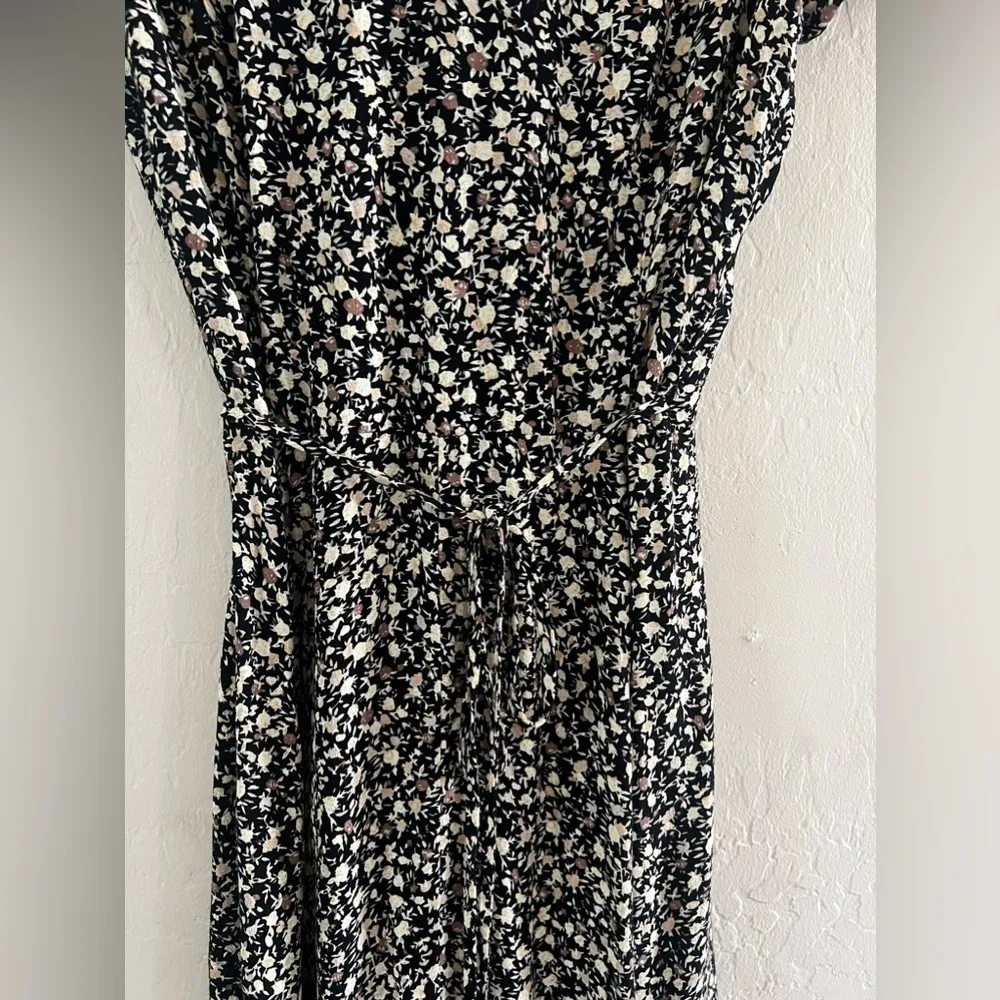 Rollas & Urban Outfitters Floral Dress sz XS - Image 9