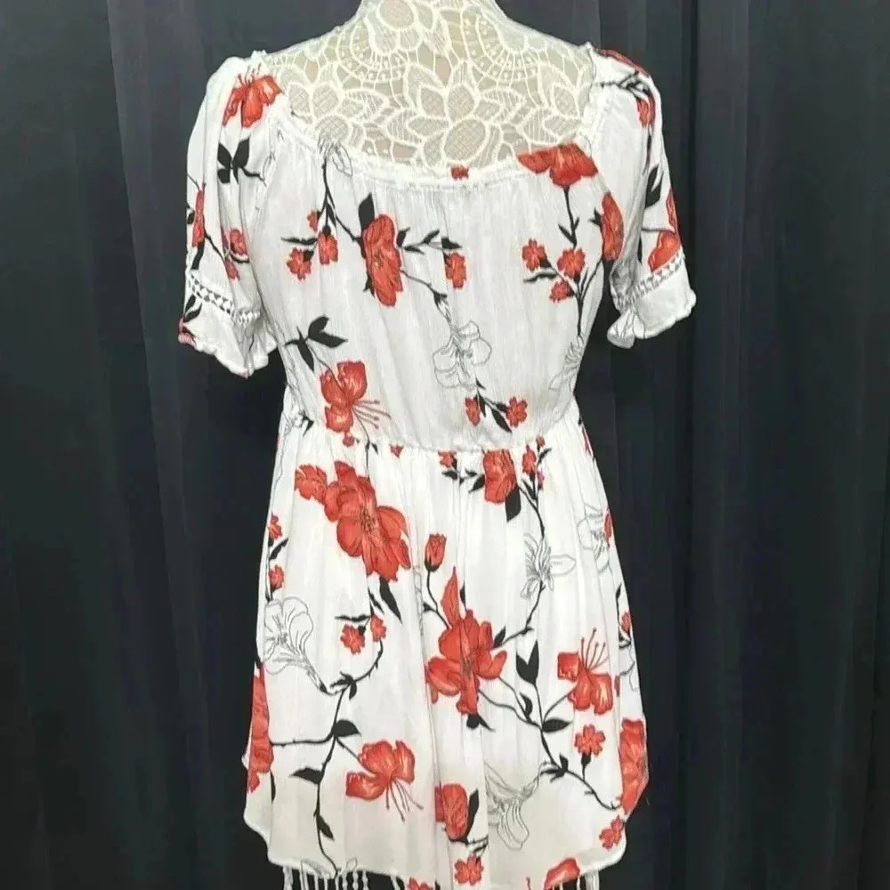 White Flower Print Top​ - Image 5