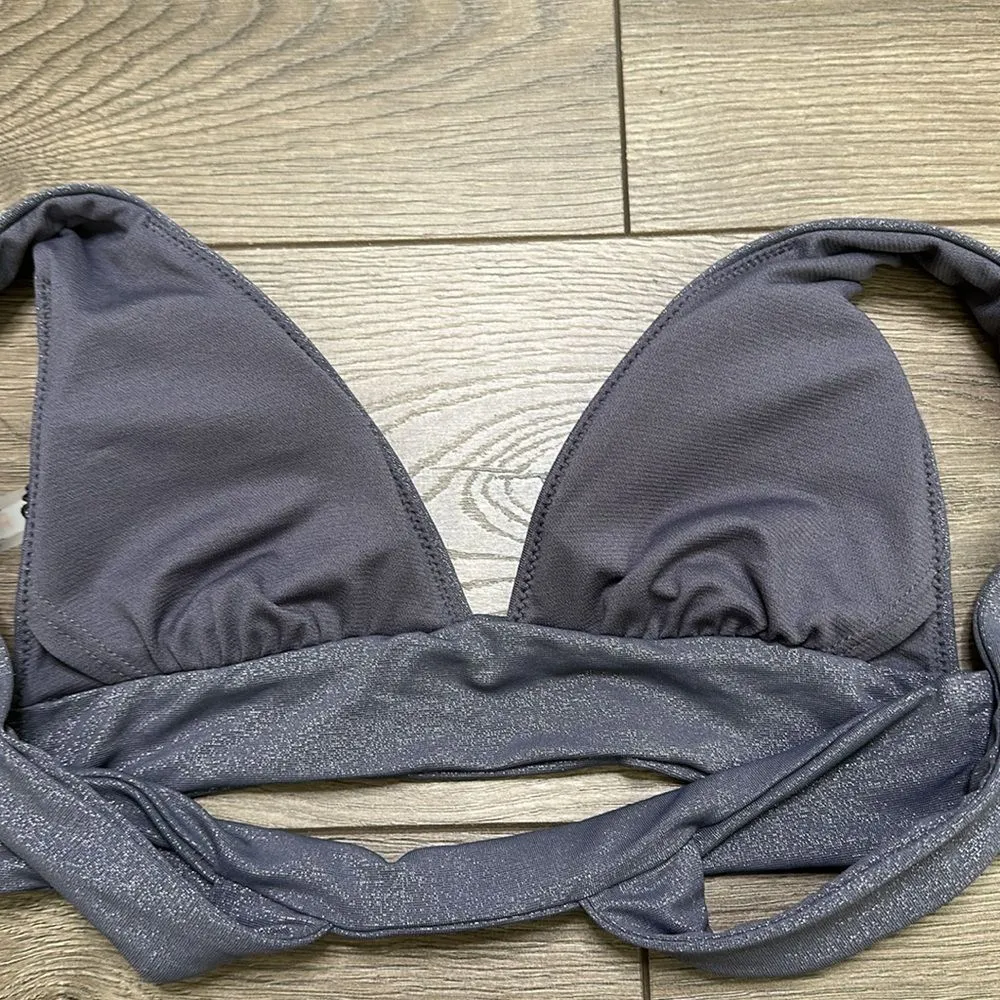 Raisins Metallic Gray Bikini Swim Top Size‎ Medium - Image 4