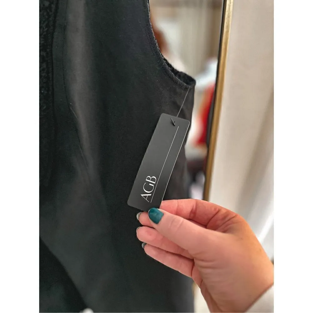 NWT AGB Black Vest with fur Black - Image 2