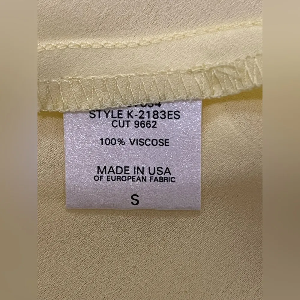 NWT KRISA Boa Midi Skirt in Yellow Size Small - Image 5