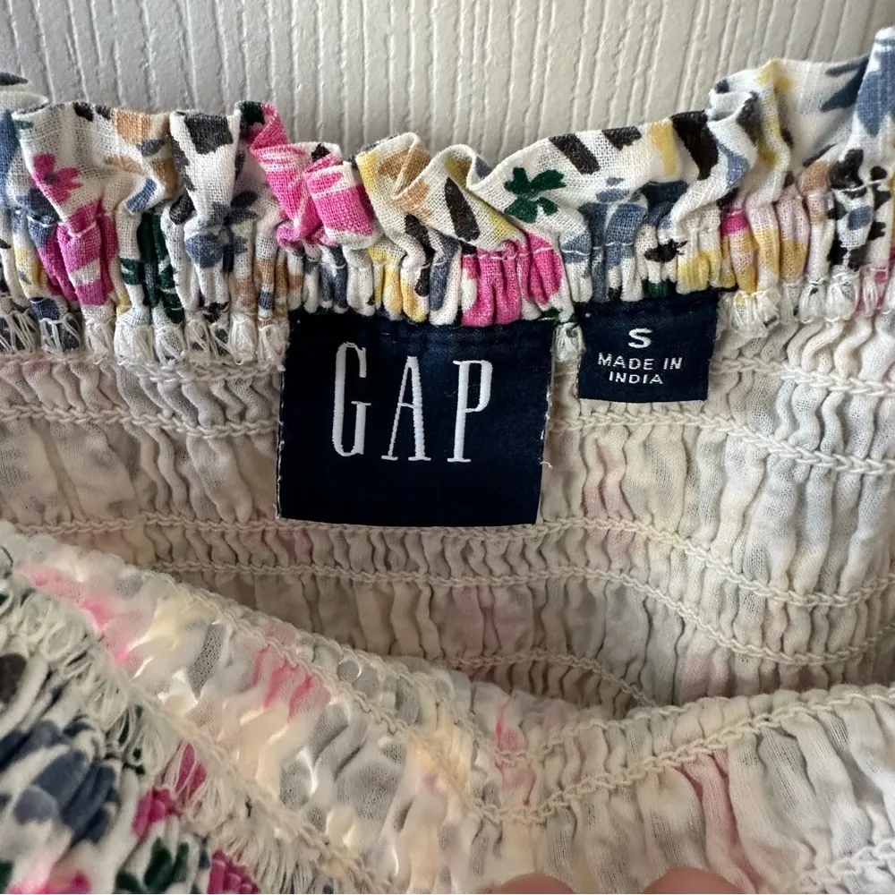 Gap smocked floral sleeveless dress small - Image 3