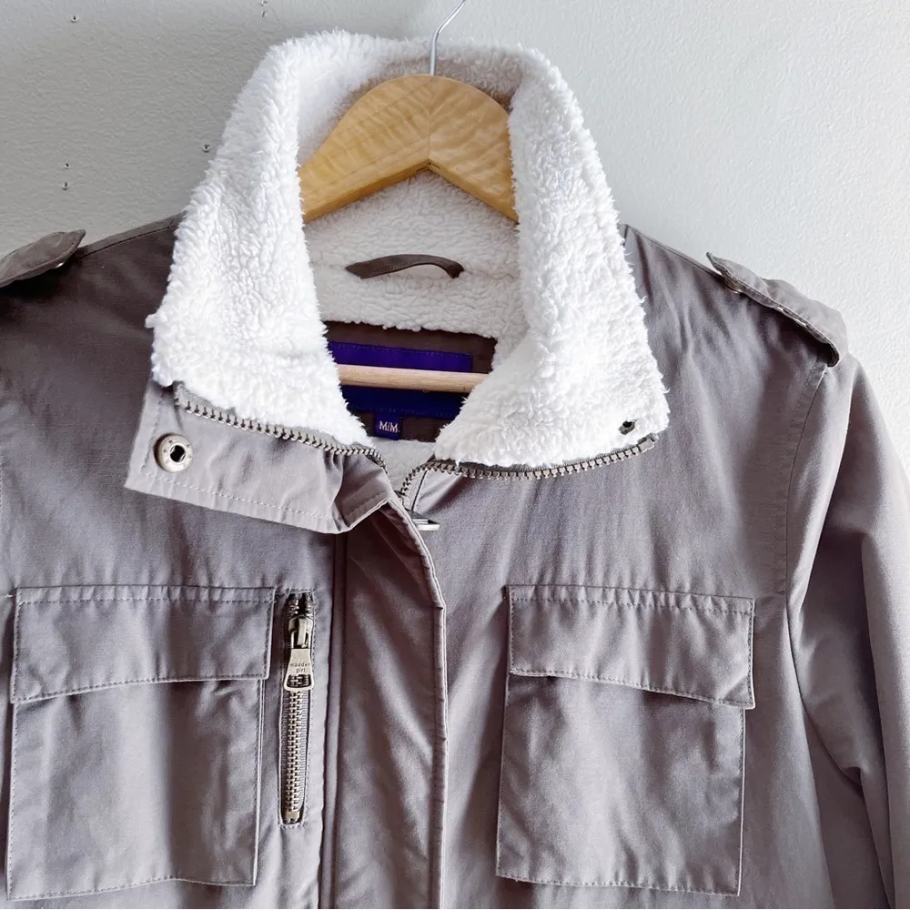 Madden Girl Faux-Fur Lined Mid Season Utility Jacket in Olive Green, Size Medium - Image 2