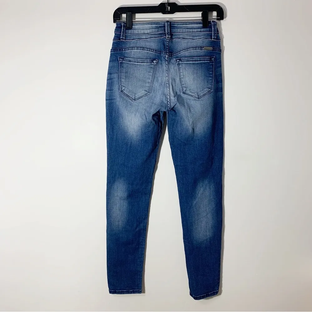 Kancan Mid Rise Skinny Distressed Jeans Size 7/27 Blue - Image 8