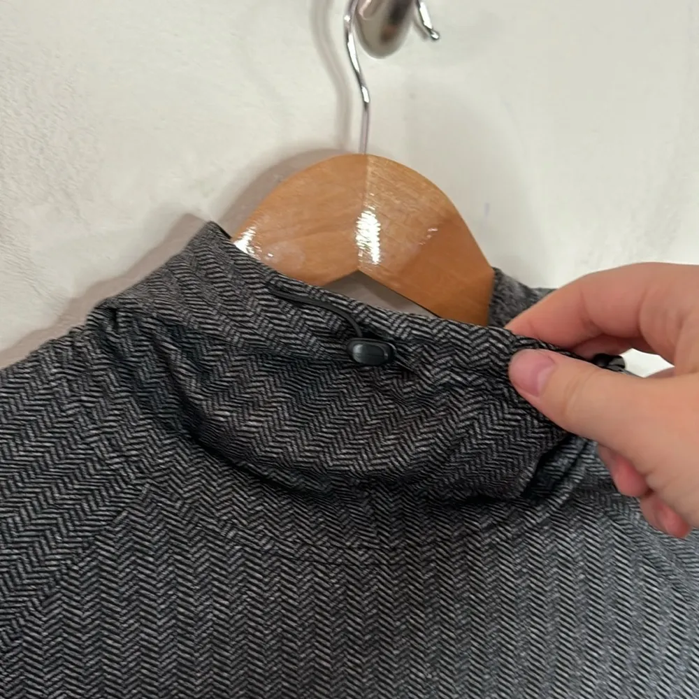 Mondetta Peek B granite melange herringbone fitted hoodie longsleeve size XS - Image 5