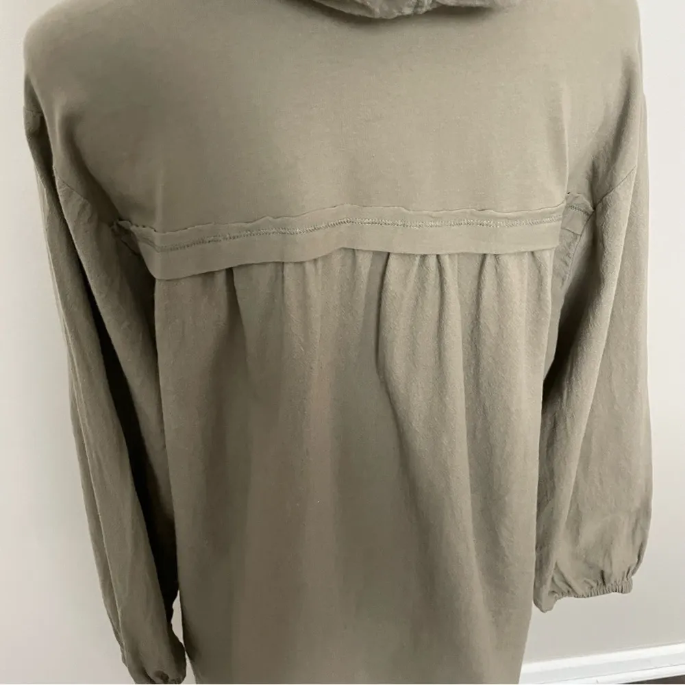 Soft Surroundings Top Lanai Hoodie Oversized Boxy Cotton Travel Olive Green - Image 10