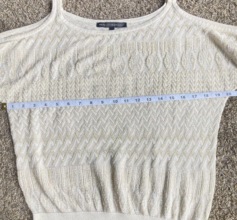 White House Black Market Cream Sweater - Image 4