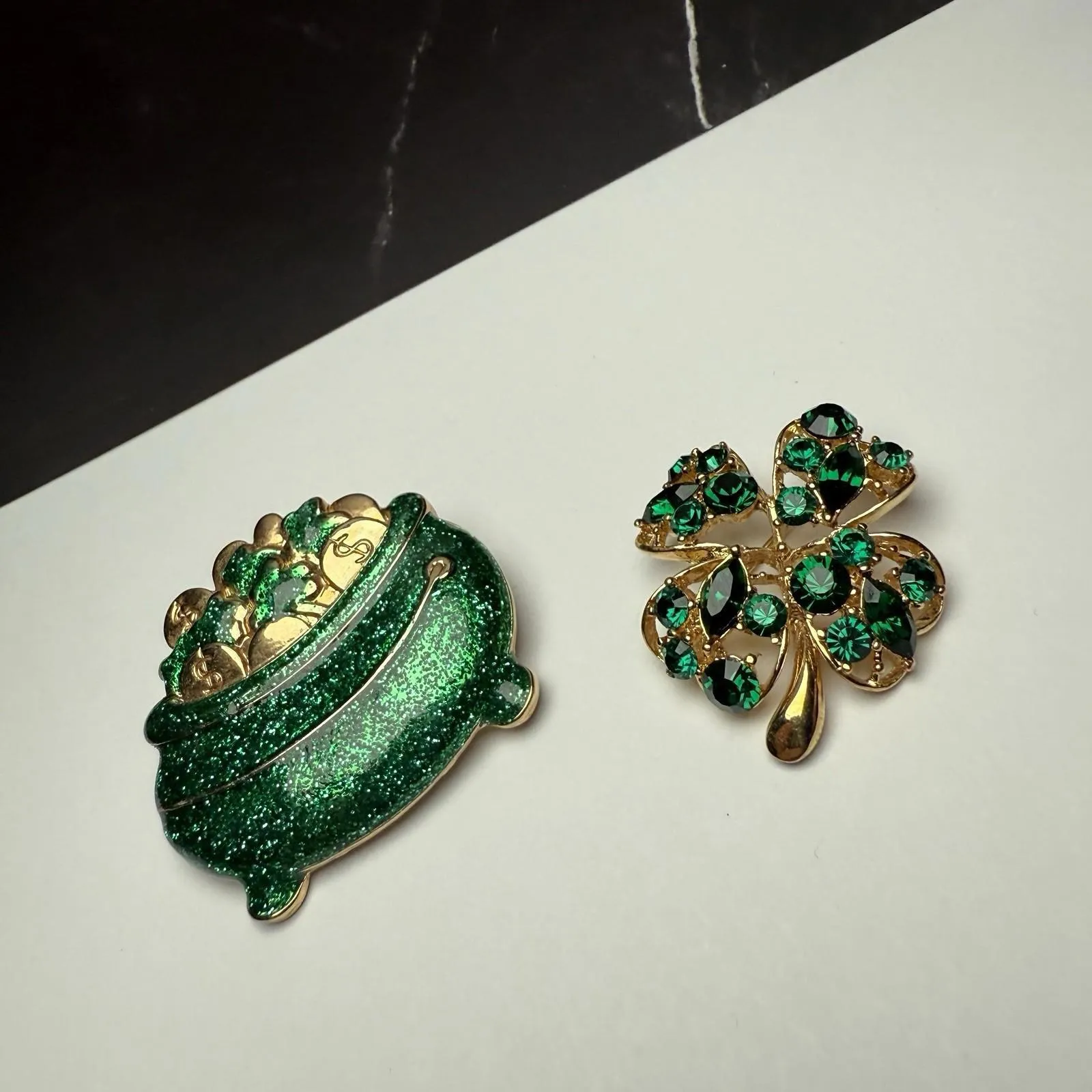 Four Leaf Clover Shamrock & Pot Of Gold Brooch Pin Lot Of 2 St Patrick’s Green - Image 10