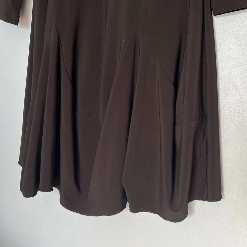 Sympli Quarter Sleeve Draped Scoop Neck Stretchy Lagenlook Tunic Dress Black Size 8 - Image 4