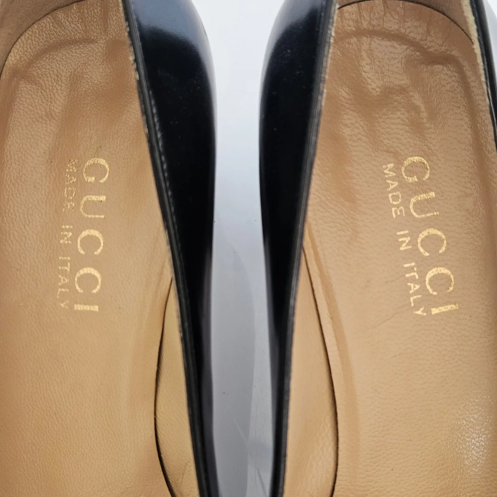 Vintage GUCCI Casia Leather Block Heel Pump - Black 37.5 C - Image 10