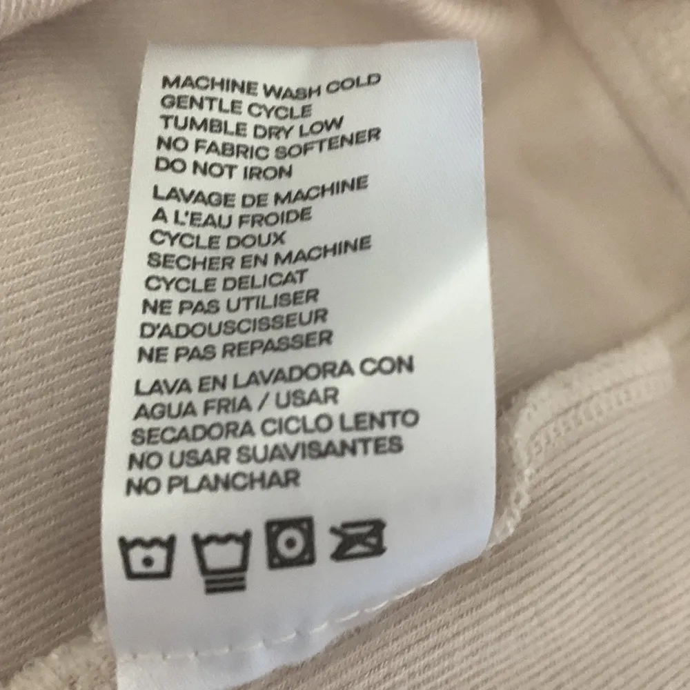 Good American textured oversized short sleeve top - Image 6