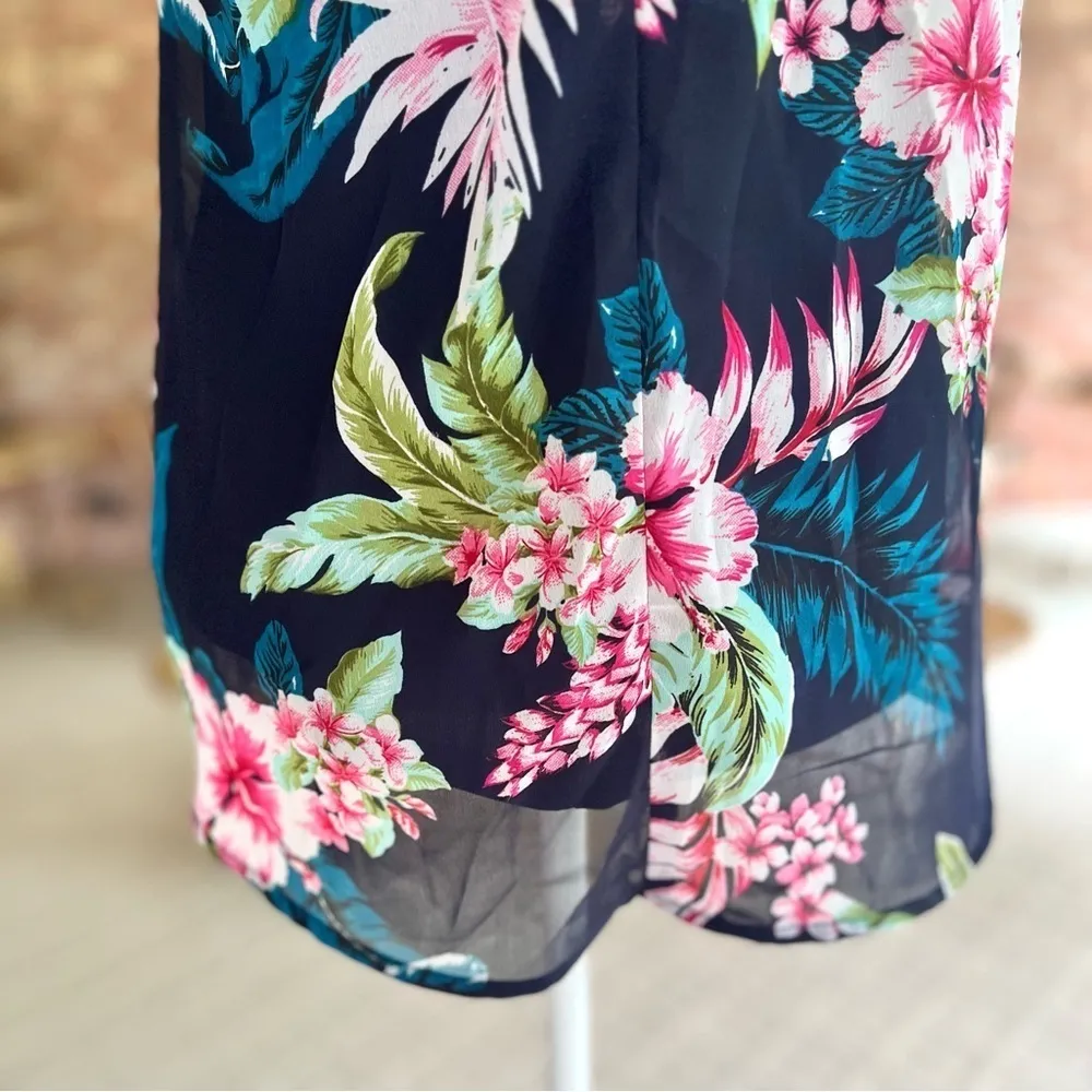 NEW Japna Top High Neck Keyhole Blue Floral Halter L Sleeveless Chic Resort - Image 10