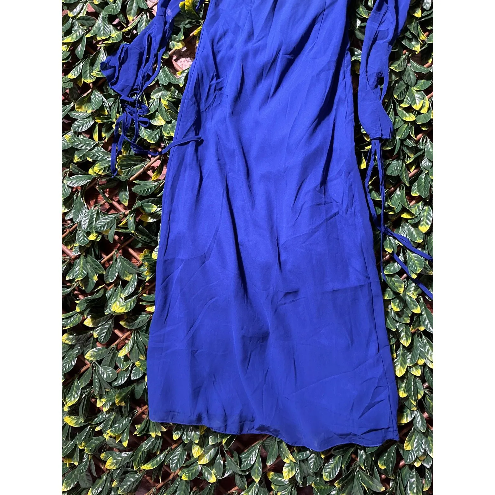 Pretty Little Thing Tall Bright Blue Long Sleeve Frilled Dress Size 4 NWT - Image 10