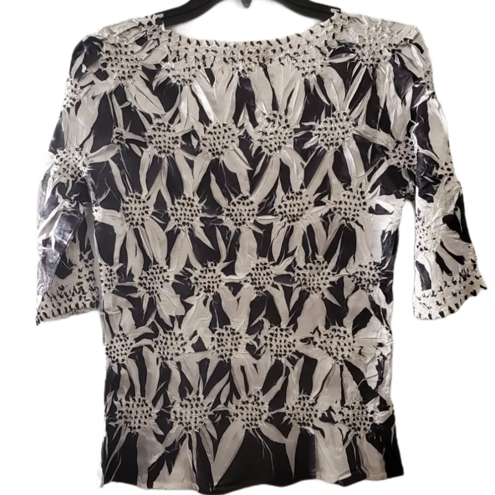 🔥SALE🔥 NWT!Color Work White Black Stretch Elbow Sleeve Shirt M Size M - Image 7