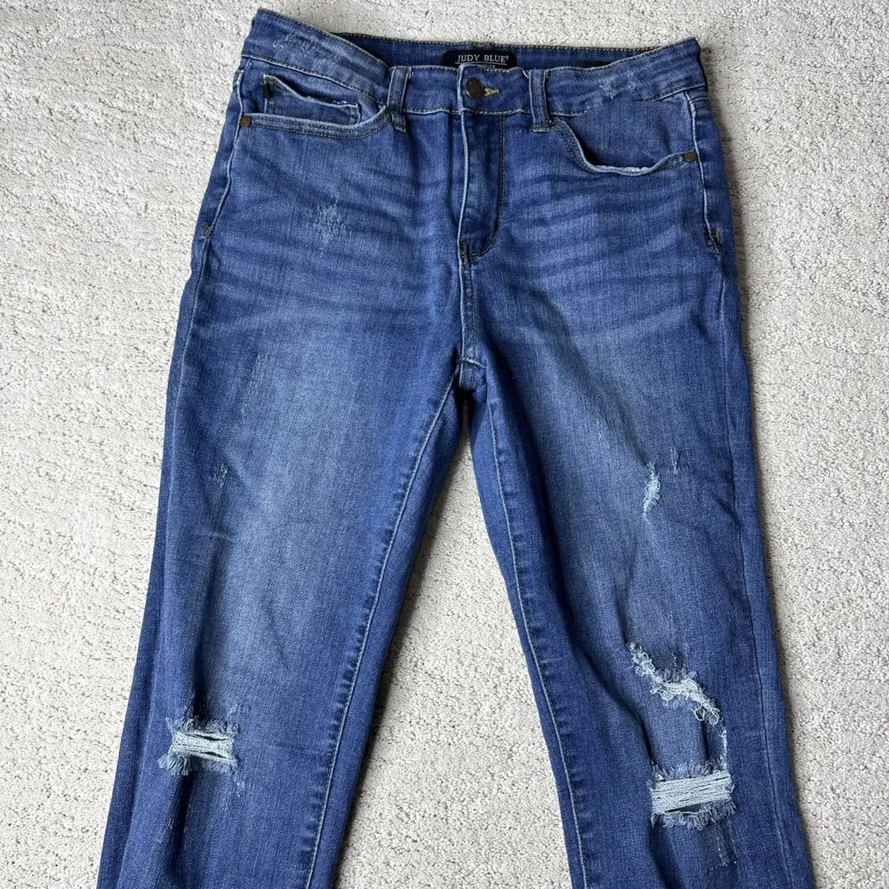 Women's Judy Blue 30 Relaxed Fit Tummy Control Distressed Jeans - Image 2