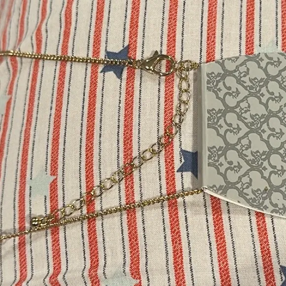 WORLD MARKET HAVANA GOLDTONE THREE LAYER CURVED BAR NECKLACE Gold - Image 7