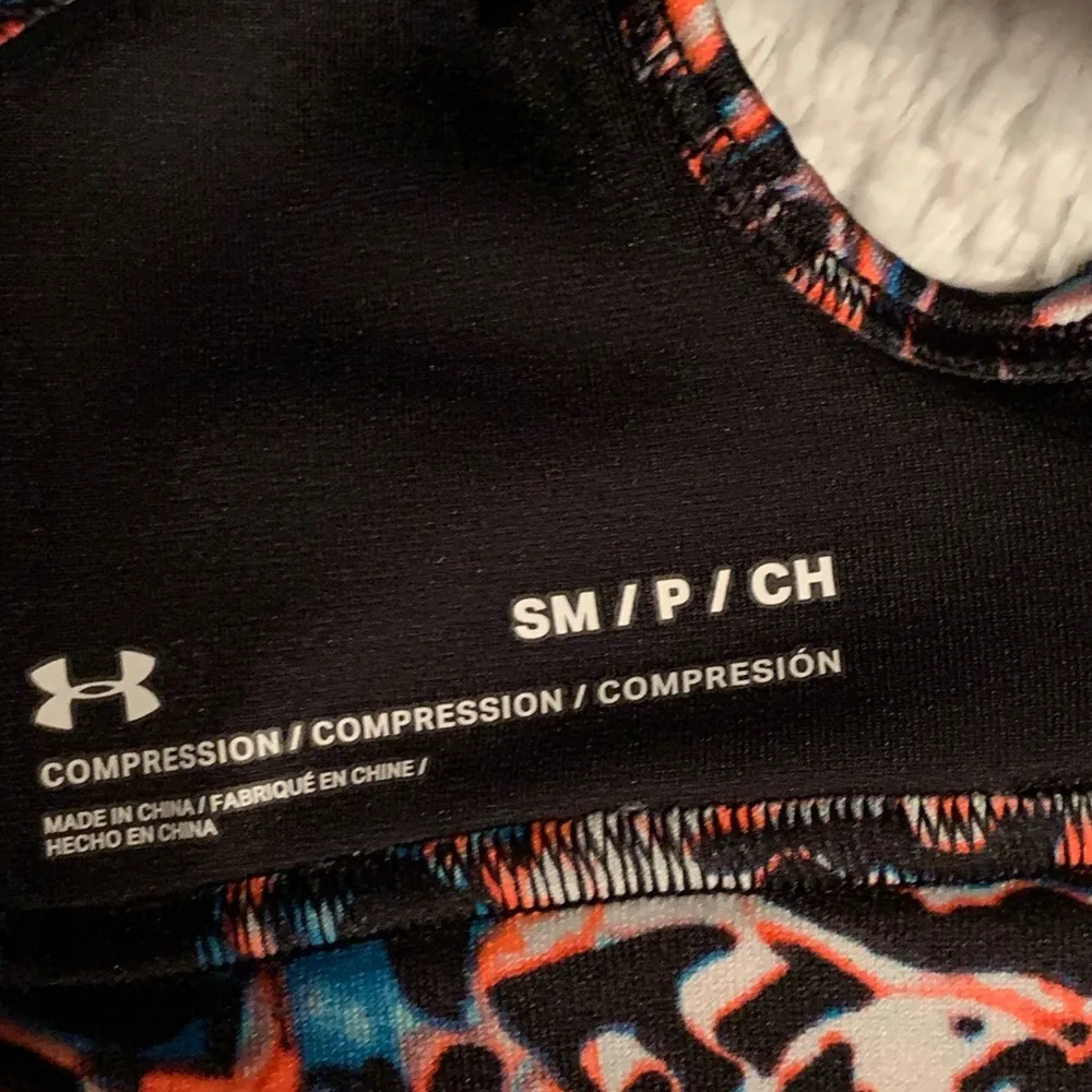 Under Armour Cross-Back Sports Bra - Image 6