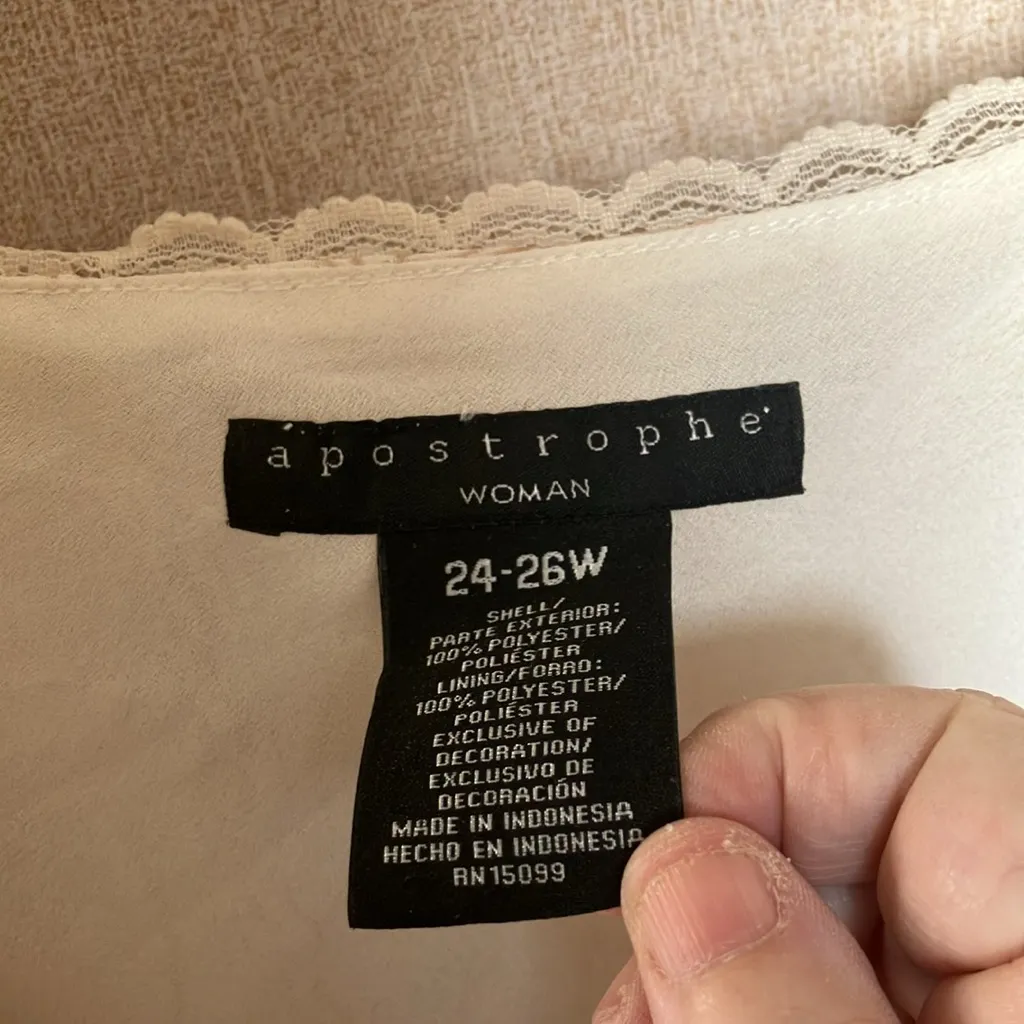 FINAL MARKDOWN Apostrophe summery Blouse with Relaxed Fit 24-26w - Image 3