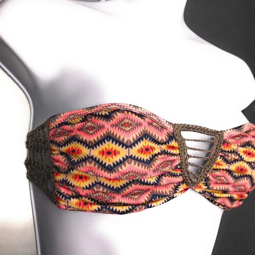 Acacia Bandeau‎ Bikini Top Pink - Image 3