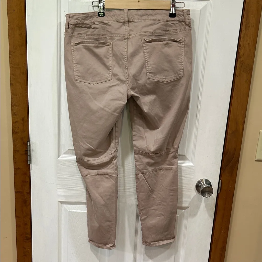 American Eagle Outfitters Tan Ankle Pants size 14 - Image 5