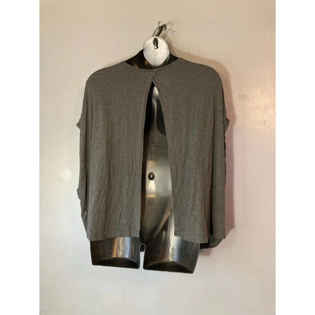 Smallshow gray open back tshirt Size L - Image 3