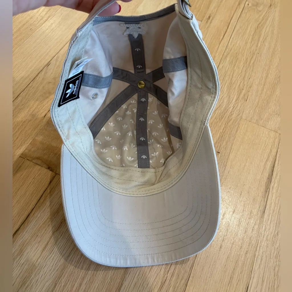 Adidas Women’s Baseball Cap - Image 3