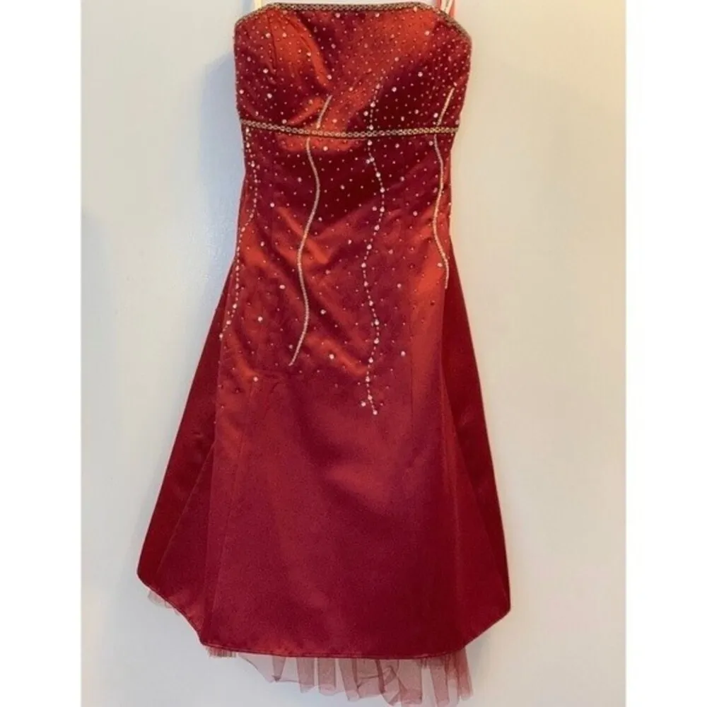 Morgan & Co. Cherry Maroon Strapless Dress - Image 6