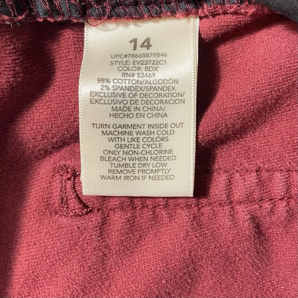 EV1 Velvet Deep Red Ankle Length Slim Cut Mid Rise Jeans Size 14 Cotton - Image 9