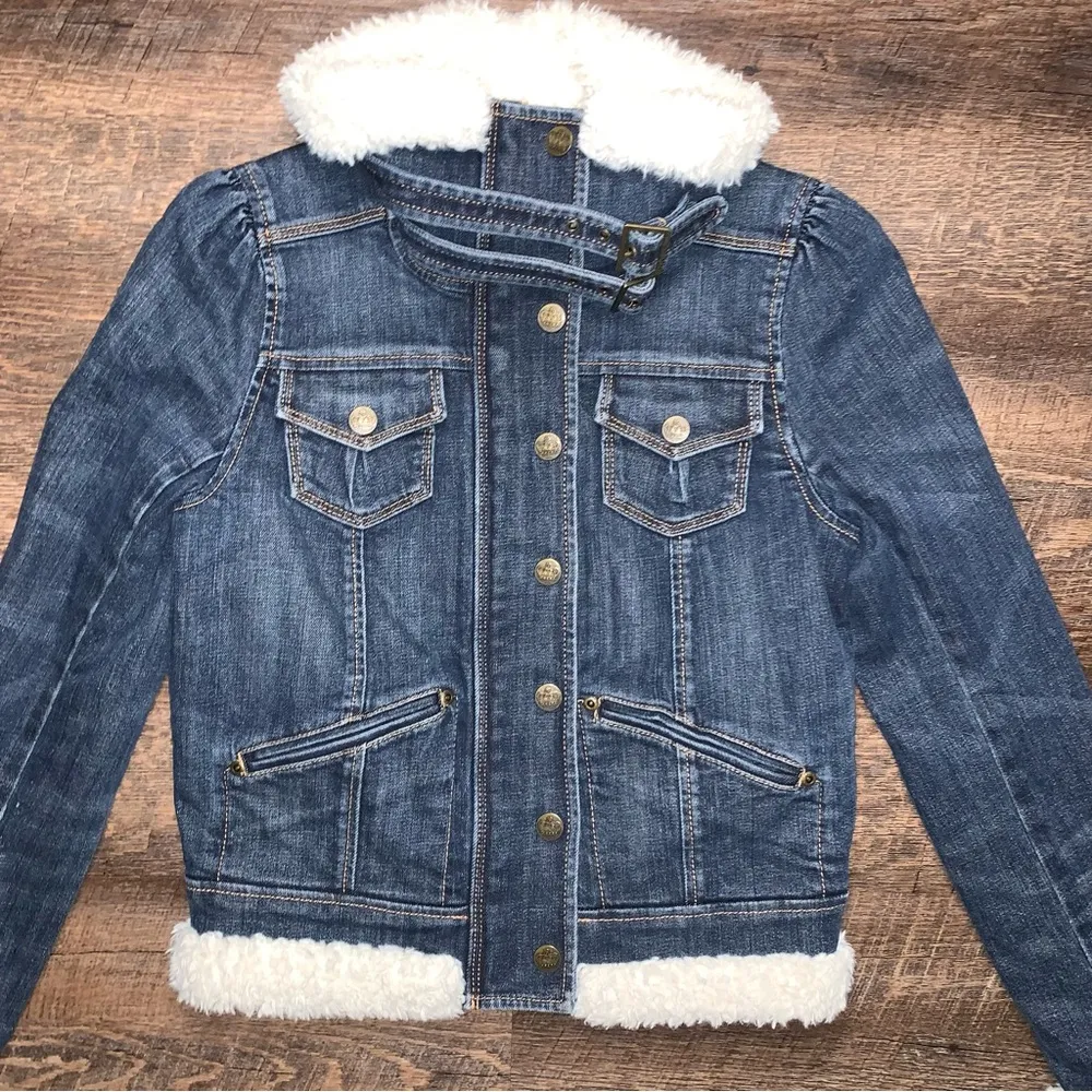 Juicy Couture Faux Fur Jean Jacket Women’s Size Petite Small - Image 2