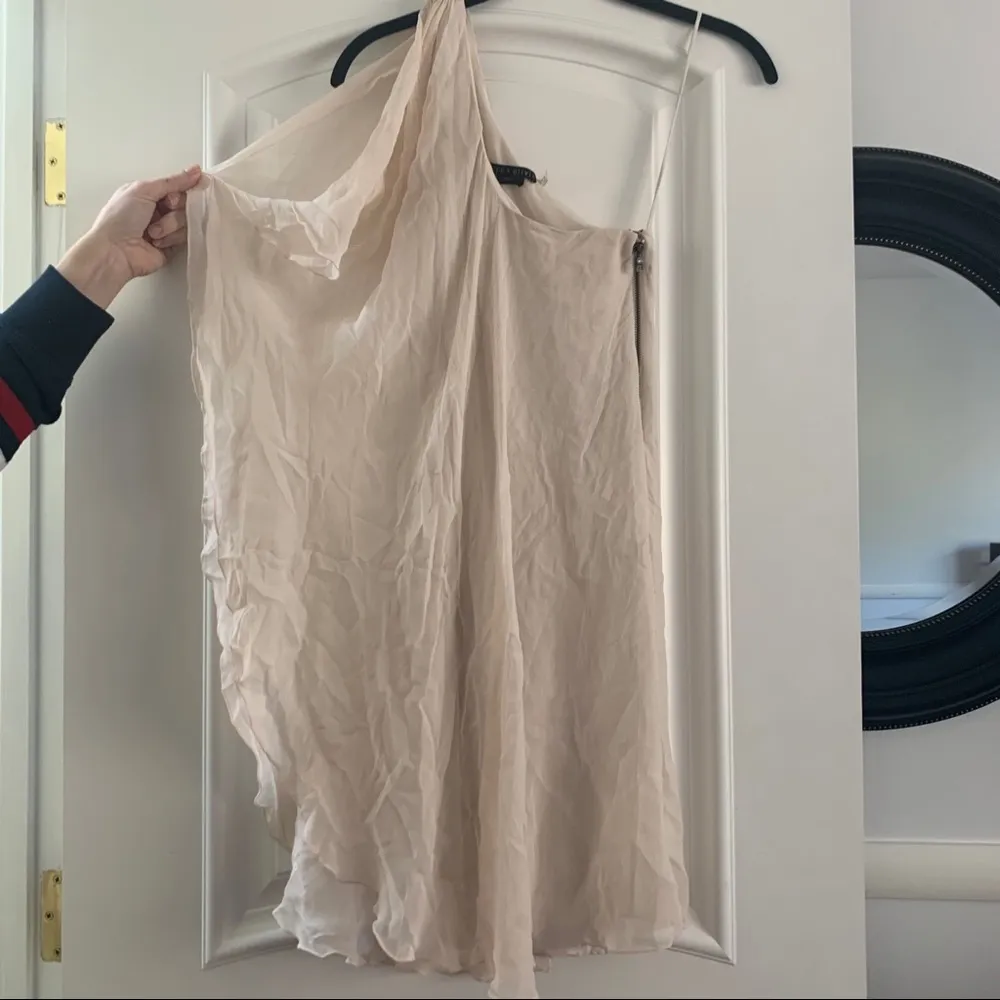 Alice + Olivia | One Shoulder Flow Dress Baby Pink - Image 8