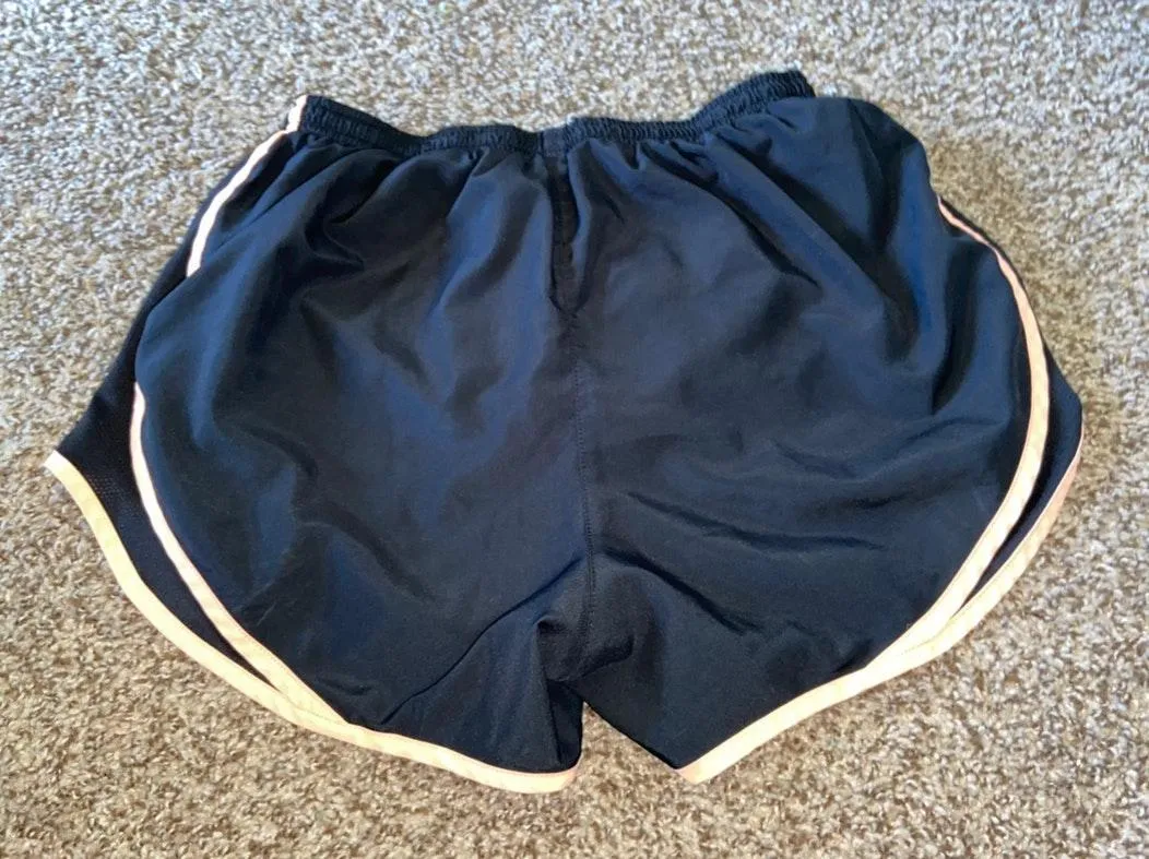 Nike Running Shorts Medium - Image 2