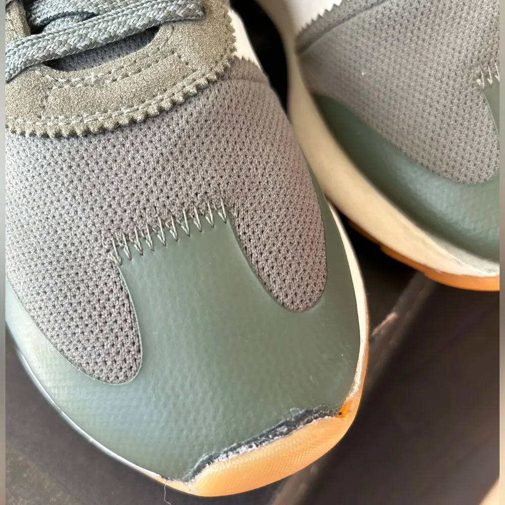 Adidas  sneakers -Pre loved - Image 2