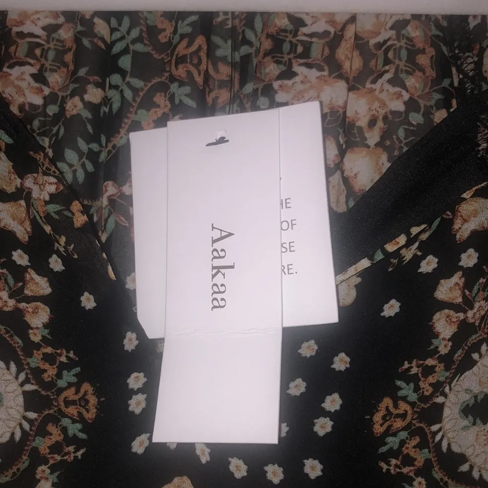 Aakaa Size S Floral Tassel Tie Neck Mini Babydoll Boho Dress - Image 8