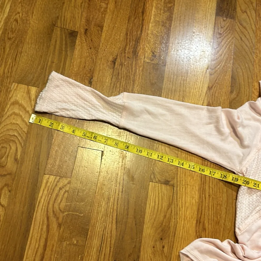 Almost Famous Women’s Medium Pink Thermal Panel Long Sleeve Hooded Top Shirt - Image 7