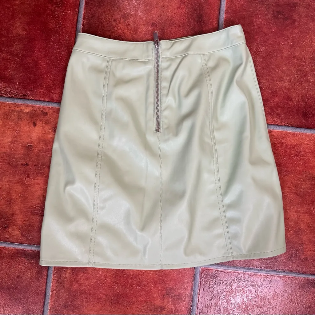 Noisy May Light Green Vegan Leather Mini Skirt - Image 6