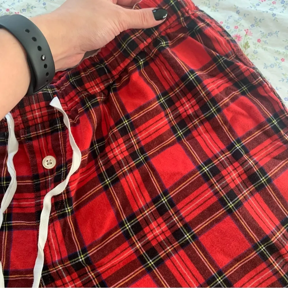 J. Crew Classic Tartan Flannel Pajama Bottoms Red Black Plaid Size Large - Image 5