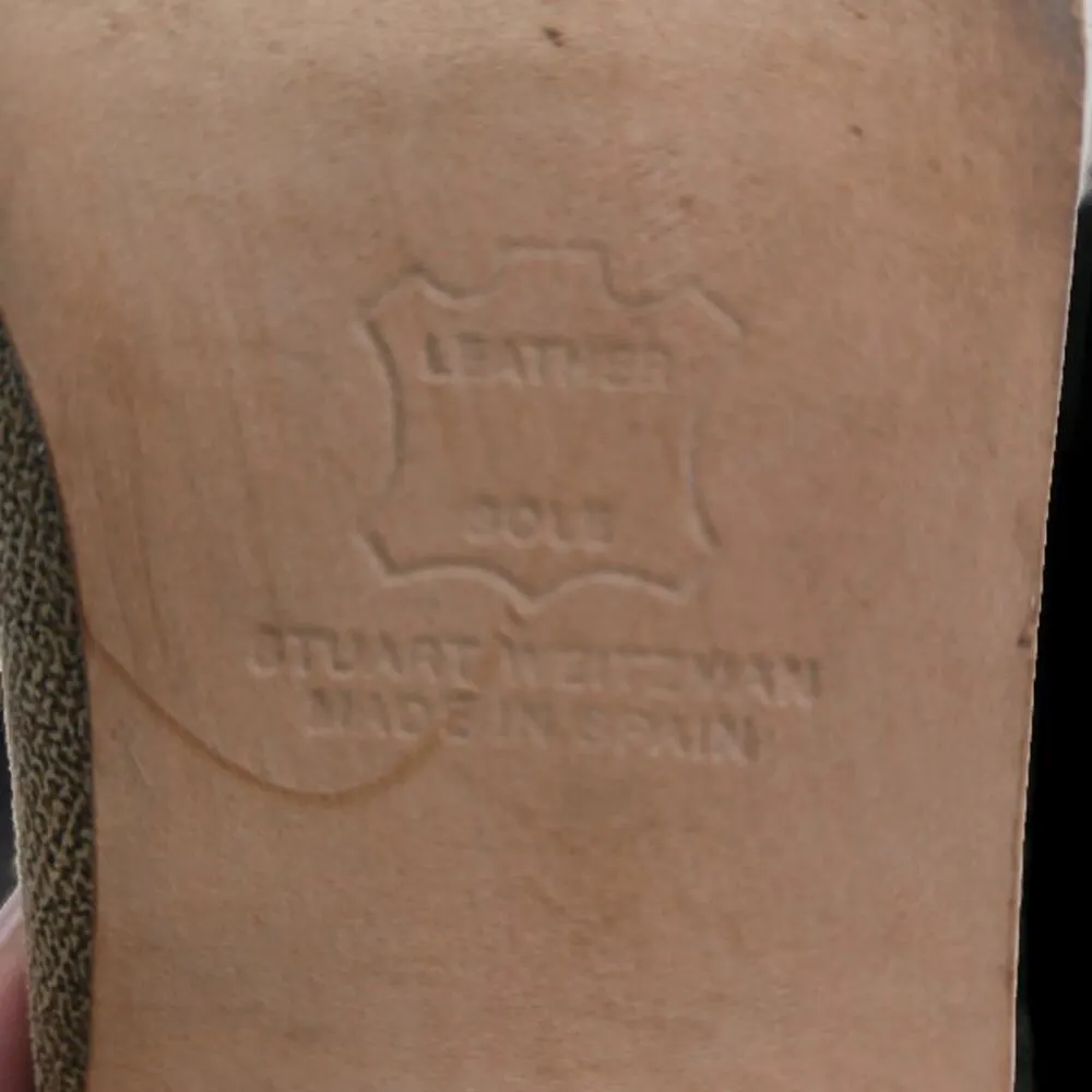 SS1524 GUC $498 Stuart Weitzman leather mules 7 - Image 9