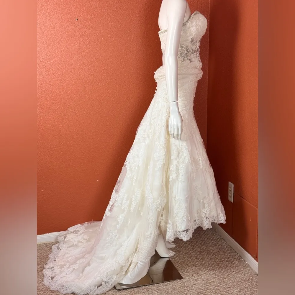 ALLURE ROMANCE Elegant White Lace Wedding Dress Size 2 - Image 6