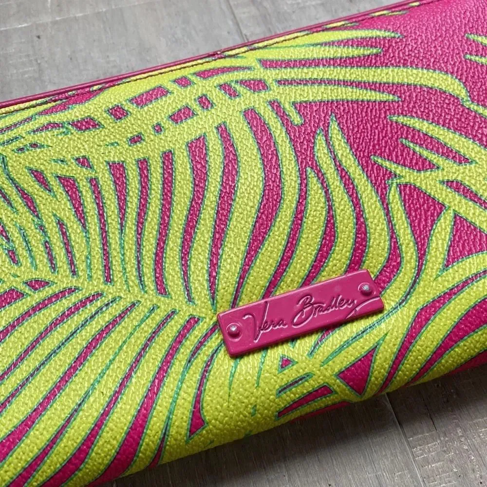 Vera Bradley Women’s Neon Pink Tropical Zipper Wallet Clutch Wristlet - Image 2