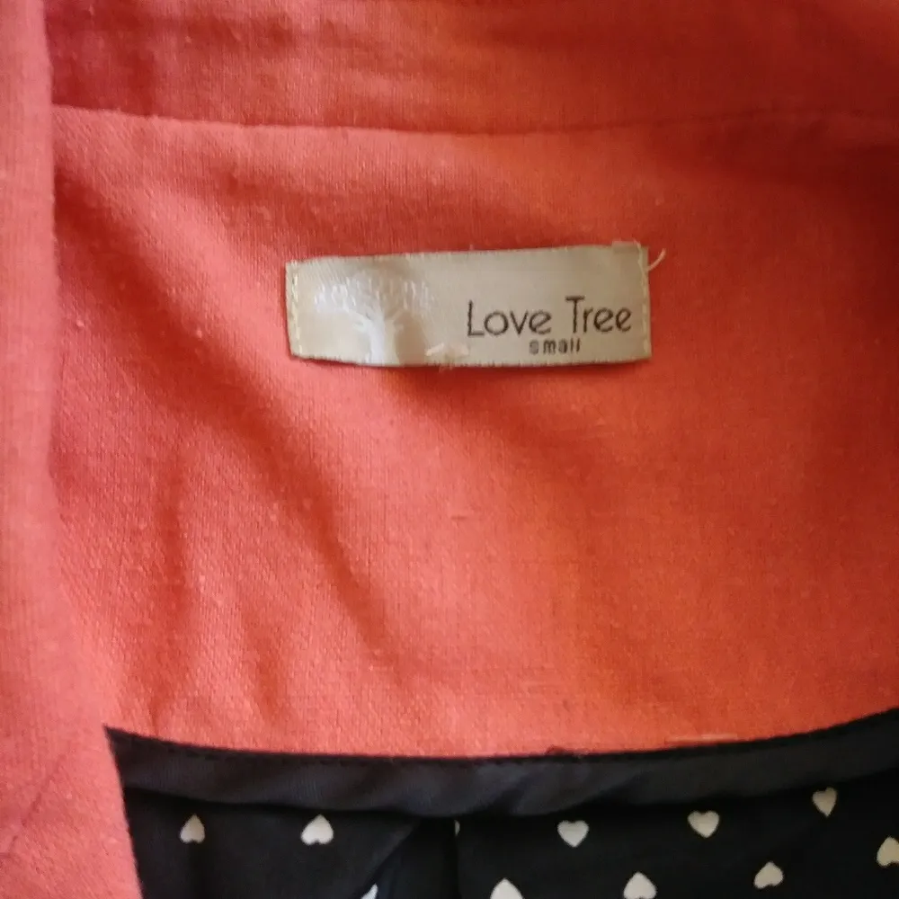 Cute Peachy Vest with White Hearts - Image 4