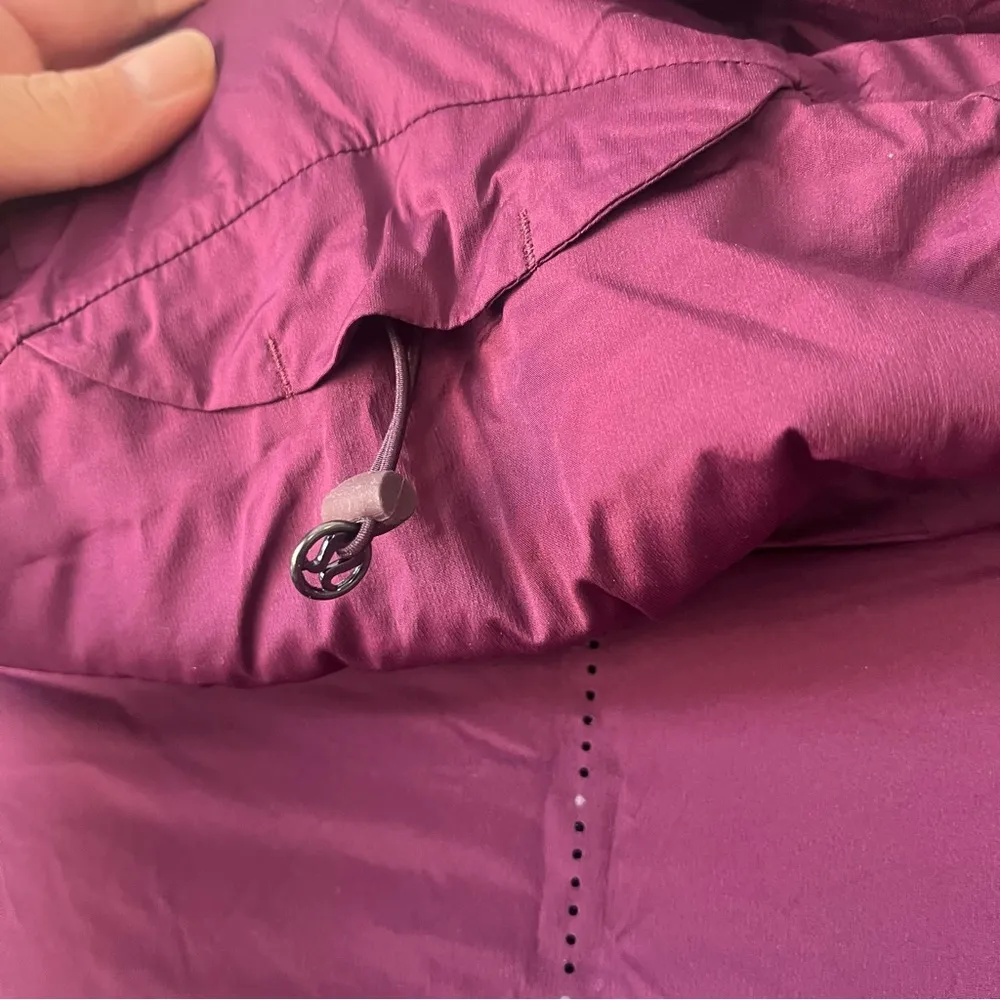 LULULEMON Run for Cold Half Zip Pullover Hoodie Jacket Plum Size 10 - Image 4