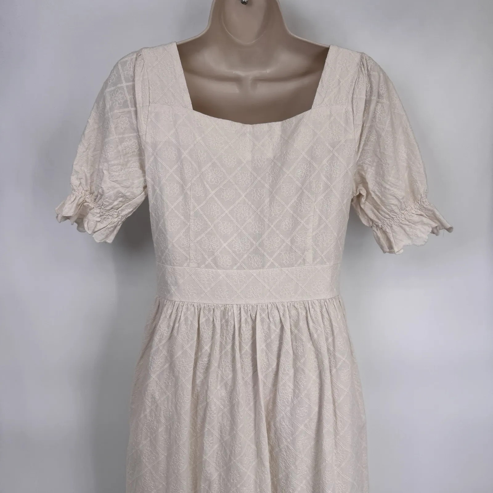 Simple Retro Milkmaid Prairie Country Dress Womens M White Lace Cotton Pearl Size M - Image 6