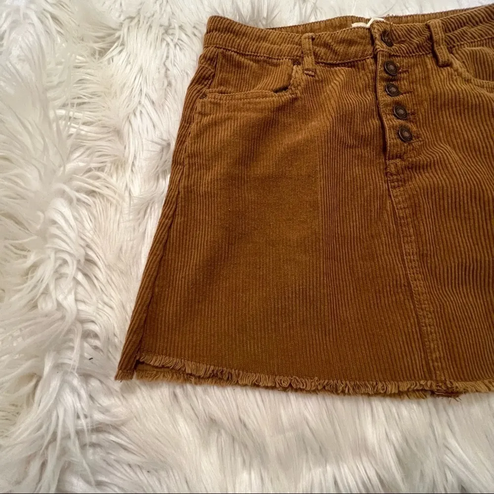 Sky & Sparrow Corduroy Mini Skirt Cognac Tan - Image 4