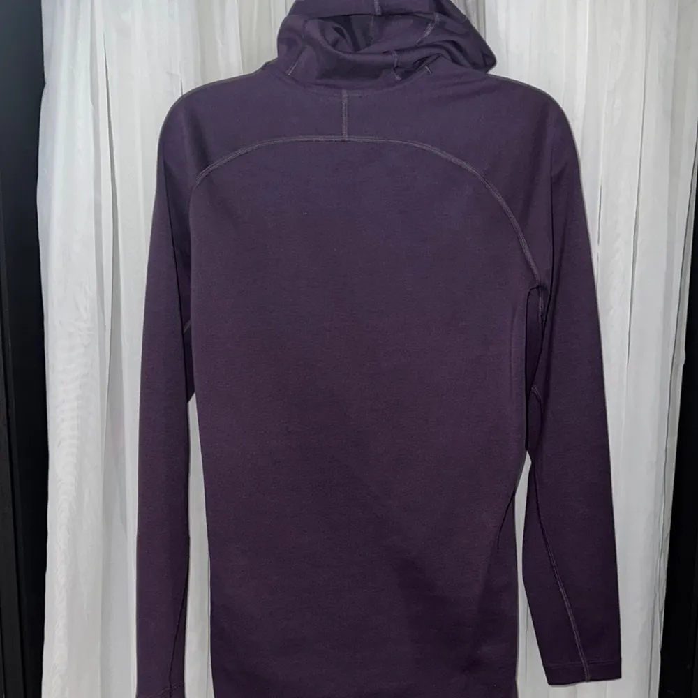 Gym Shark Dark Purple Pullover- Sweatshirt - Image 5