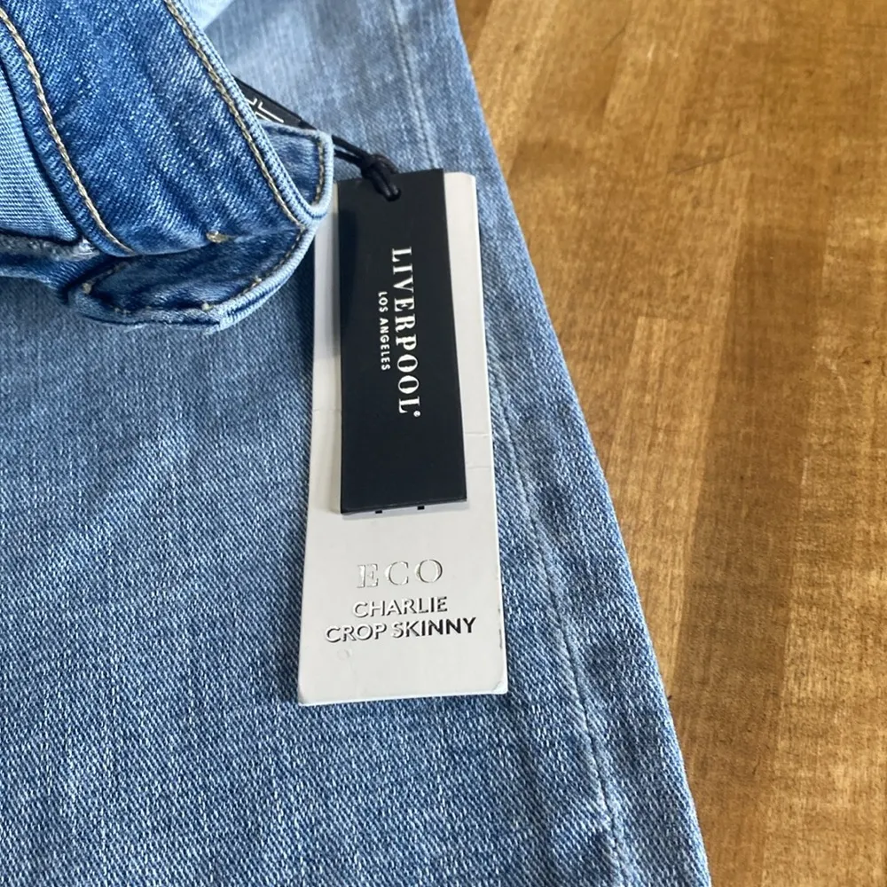 Liverpool Los Angeles ECO Charlie Crop Skinny  16/33 - Image 5