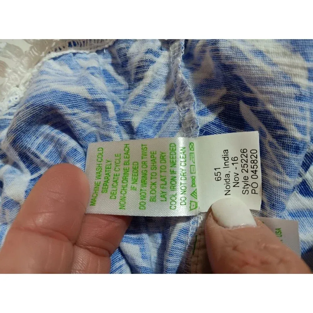 Lilly Pulitzer Tank Top Blouse Blue and White Fringe Women’s Size Small. Cute! - Image 9