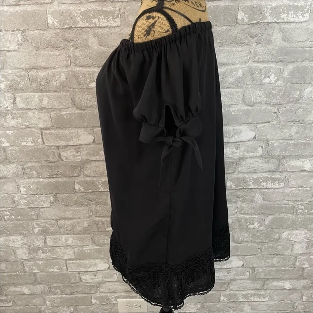 Lulu's Moment In The Sun Black Lace Off-the-shoulder Dress - Image 2