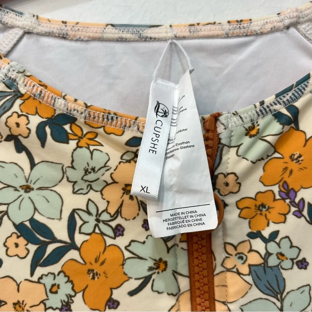 Cupshe Swimsuit Small Cap Sleeve Orange Floral One Piece Swim Bathing Sz… - Image 6